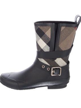 Burberry Rain Boots- beautiful, NEW with box, never worn!